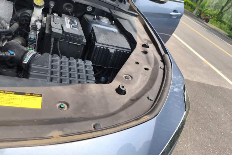 Used JETOUR X70 PLUS 2021 1.5T DCT Fire 5-Seater Engine Bay Left
