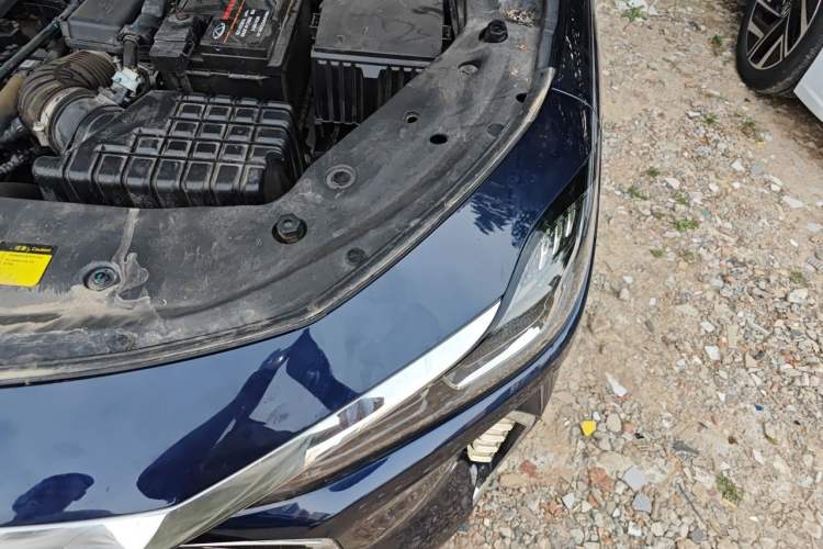 Used JETOUR X70 PLUS 2021 1.6T DCT Base 5-Seater Engine Bay Left