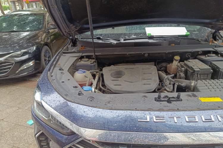 Used JETOUR X70 PLUS 2021 1.5T DCT Mountain 7-Seater Engine Bay Right