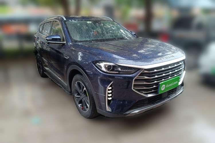 Used JETOUR X70 PLUS 2021 1.5T DCT Mountain 7-Seater Front Right 45 Deg