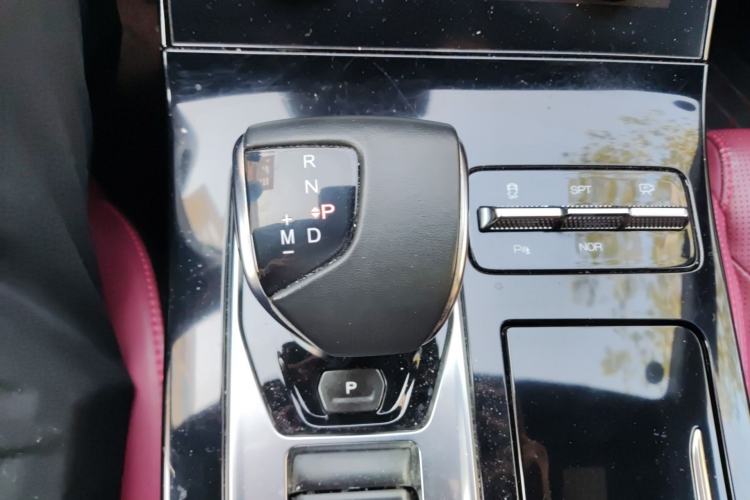 Used JETOUR X70 PLUS 2021 1.6T DCT Pro 7-seater Gear Lever