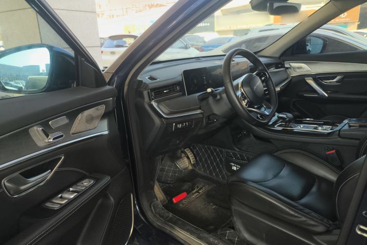 Used JETOUR X70 PLUS 2021 1.6T DCT 7-Seater Interior 3