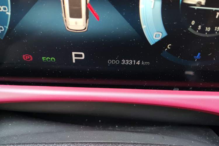 Used JETOUR X70 PLUS 2021 1.6T DCT Pro 7-seater Odometer Close Up