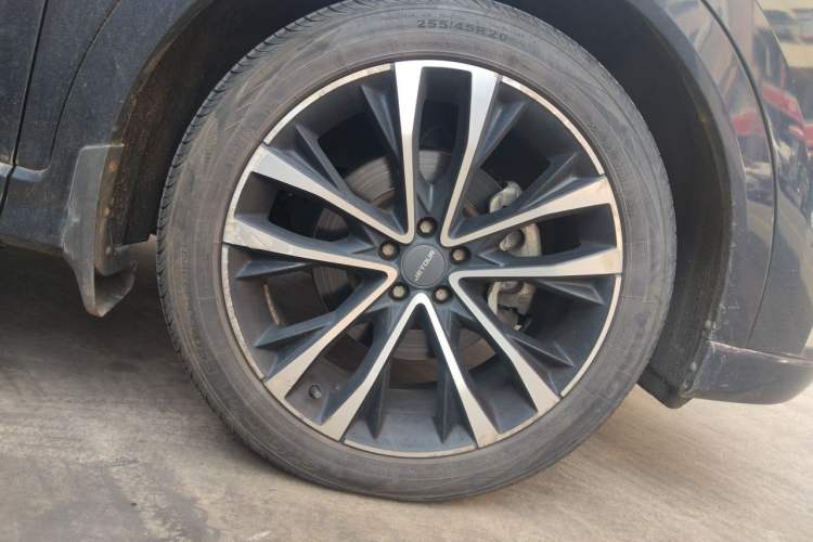 Used JETOUR X70 PLUS 2021 1.6T DCT Base 5-Seater Right Front Wheel Hub