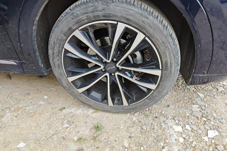 Used JETOUR X70 PLUS 2021 1.6T DCT Base 5-Seater Right Front Wheel Hub