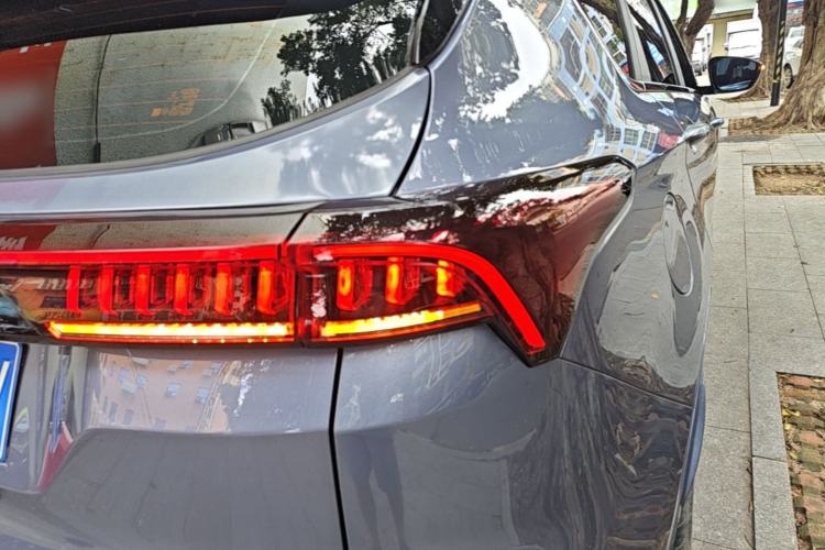 Used JETOUR X70 PLUS 2021 1.6T DCT Pro 5-Seater Right Rear Taillight