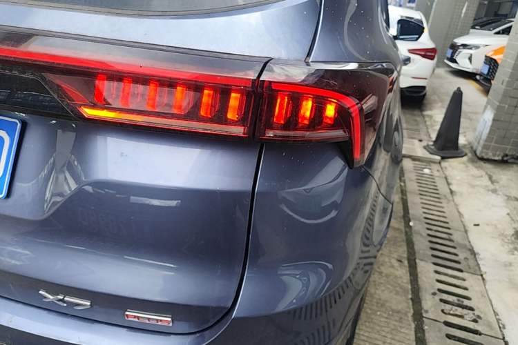 Used JETOUR X70 PLUS 2021 1.6T DCT Pro 7-seater Right Rear Taillight
