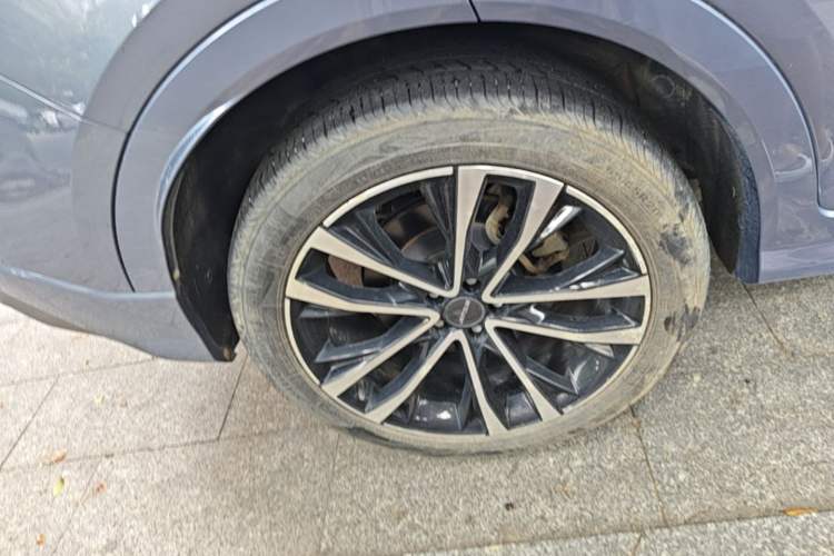 Used JETOUR X70 PLUS 2021 1.6T DCT Pro 5-Seater Right Rear Wheel Hub