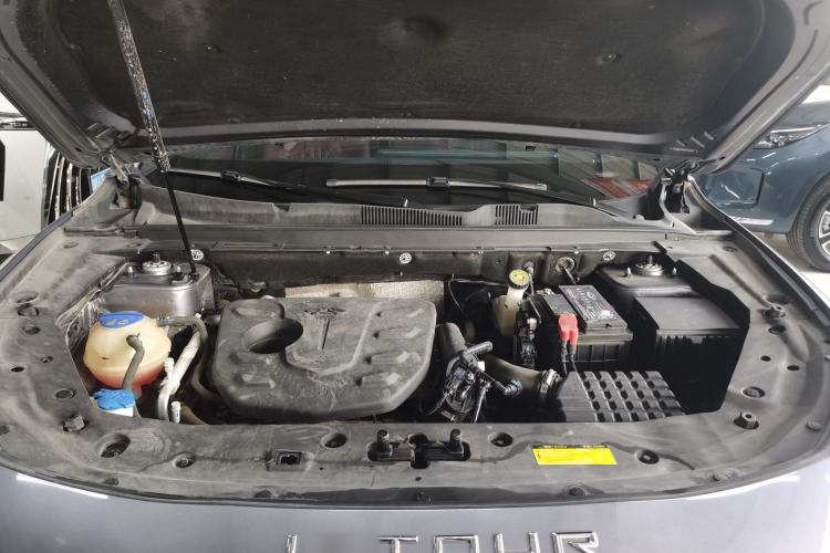Used JETOUR X70 PLUS 2021 Revised Version 1.5T DCT ShanPRO 5-Seater Engine Bay
