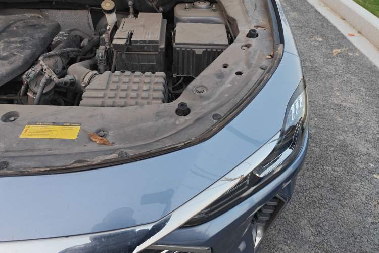 Used JETOUR X70 PLUS 2021 1.5T Manual Lin 7-Seater Engine Bay Left