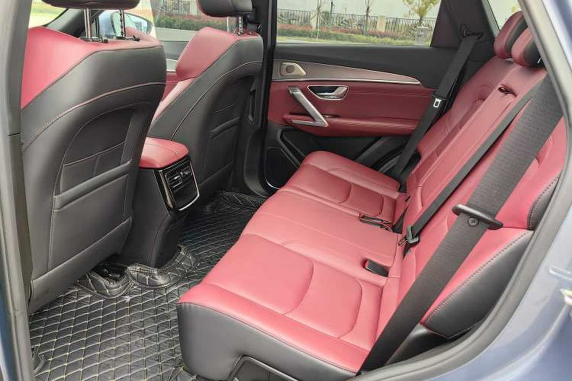 Used JETOUR X70 PLUS 2021 1.6T DCT Pro 5-Seater Exterior 9