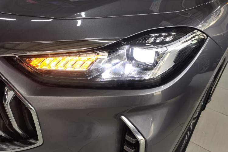 Used JETOUR X70 PLUS 2021 Revised Version 1.5T DCT ShanPRO 5-Seater Left Front Headlight