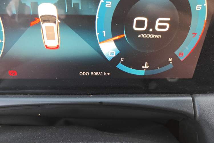 Used JETOUR X70 PLUS 2021 1.5T Manual Lin 7-Seater Odometer Close Up