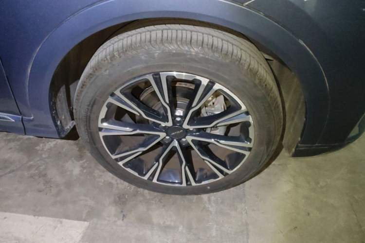 Used JETOUR X70 PLUS 2021 1.6T DCT Pro 5-Seater Right Front Wheel Hub