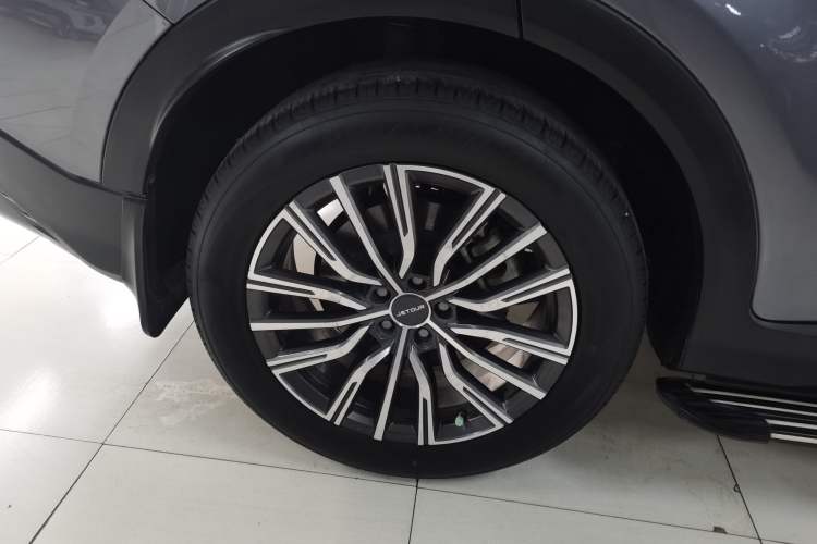 Used JETOUR X70 PLUS 2021 Revised Version 1.5T DCT ShanPRO 5-Seater Right Rear Wheel Hub
