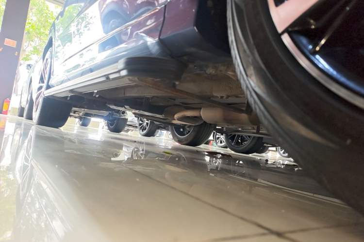 Used JETOUR X70 PLUS 2021 1.6T DCT Pro 5-Seater Right Side Sill