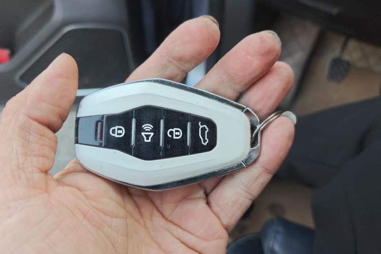 Used JETOUR X70 PLUS 2021 1.5T Manual Lin 7-Seater Vehicle Key
