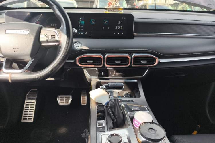 Used JETOUR X70 PLUS 2021 1.5T DCT Mountain 7-Seater Audio And AC Panel