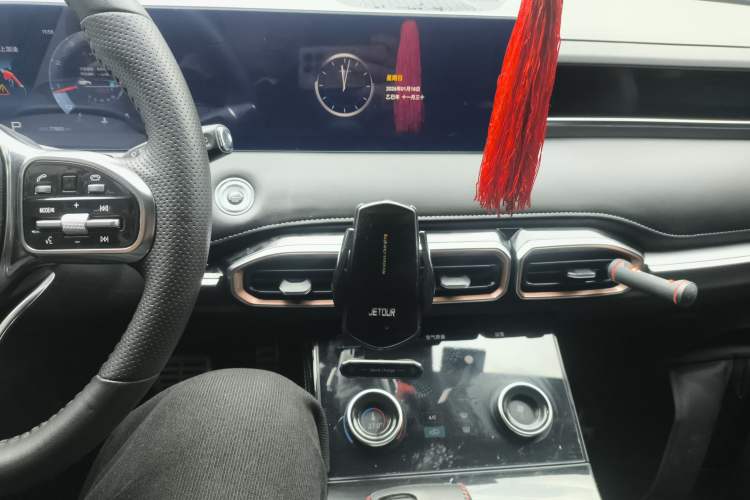 Used JETOUR X70 PLUS 2021 1.6T DCT Base 5-Seater Audio And AC Panel