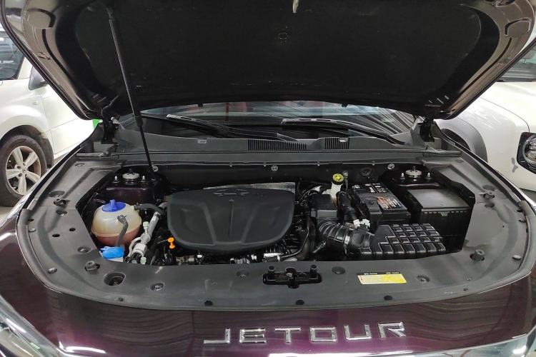 Used JETOUR X70 PLUS 2021 1.6T DCT 7-Seater Engine Bay