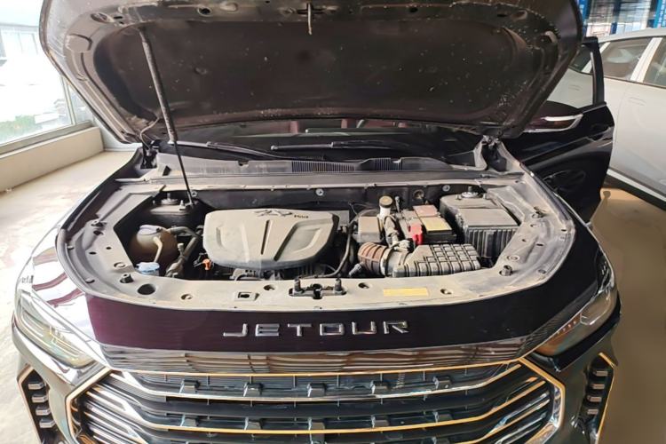 Used JETOUR X70 PLUS 2021 1.6T DCT Star 5-Seater Engine Bay