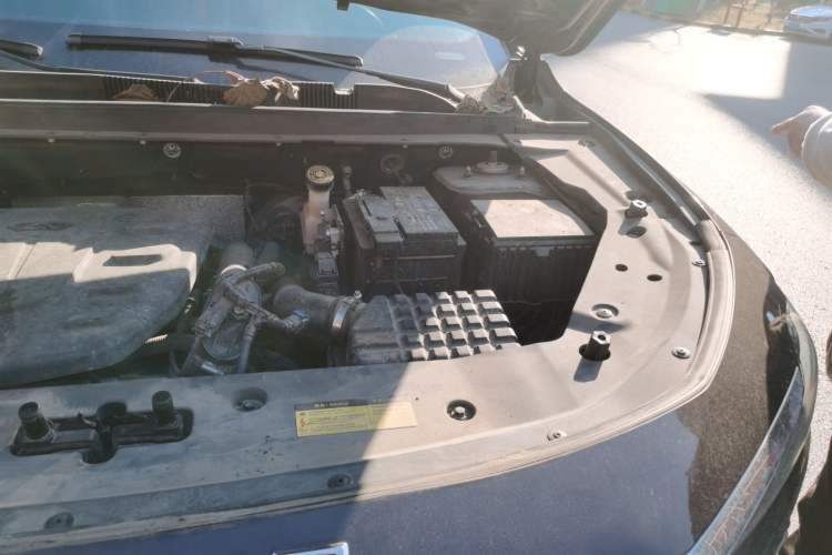 Used JETOUR X70 PLUS 2021 1.5T DCT Mountain 5-Seater Engine Bay Left