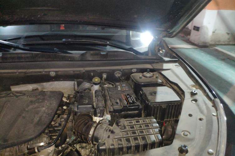 Used JETOUR X70 PLUS 2021 1.6T DCT 7-Seater Engine Bay Left