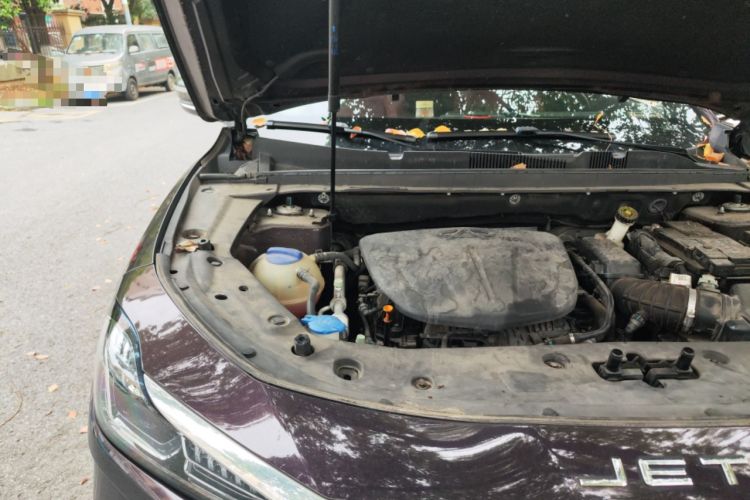 Used JETOUR X70 PLUS 2021 1.6T DCT StarPRO 7-seater Engine Bay Right