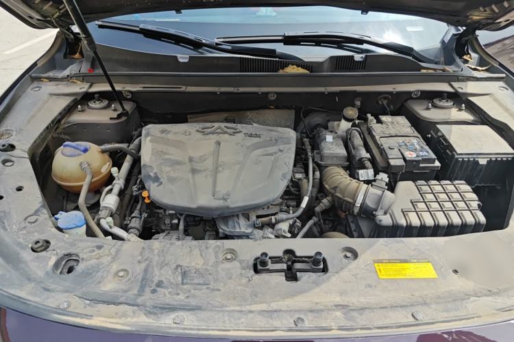 Used JETOUR X70 PLUS 2021 1.6T DCT 7-Seater Engine Bay