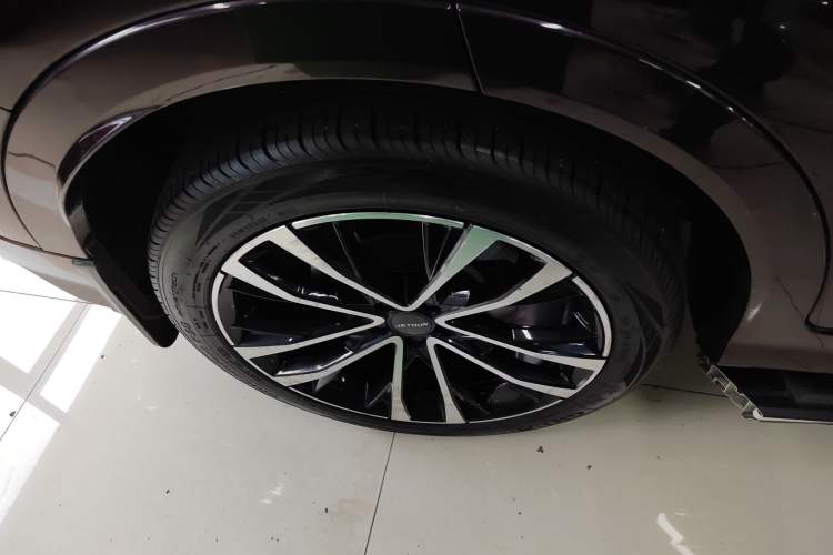Used JETOUR X70 PLUS 2021 1.6T DCT 7-Seater Exterior 8