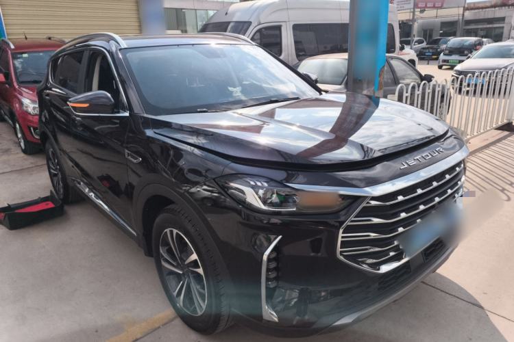 Used JETOUR X70 PLUS 2021 1.5T DCT Mountain 7-Seater Front Right 45 Deg