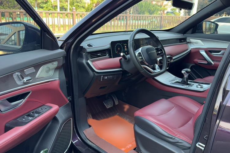Used JETOUR X70 PLUS 2021 1.6T DCT Star 5-Seater Interior 1