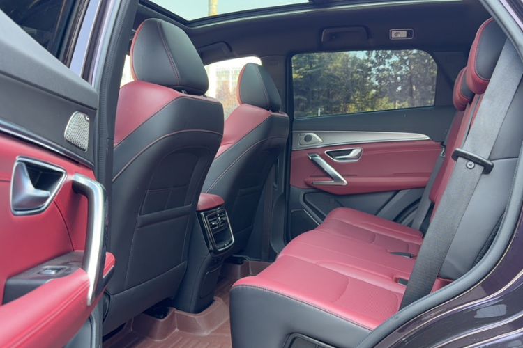 Used JETOUR X70 PLUS 2021 1.6T DCT Star 5-Seater Interior 2