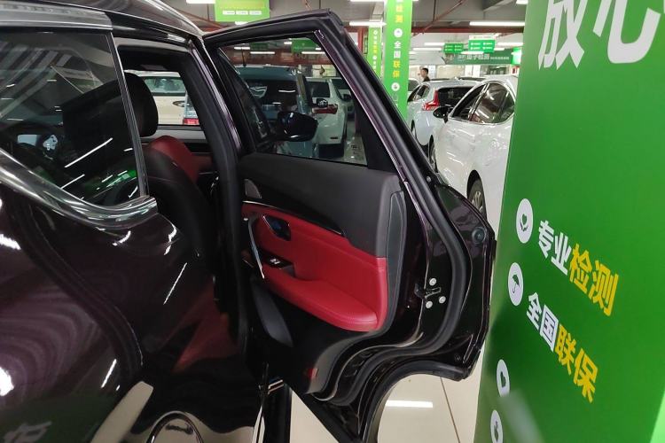 Used JETOUR X70 PLUS 2021 1.6T DCT 7-Seater Interior 6