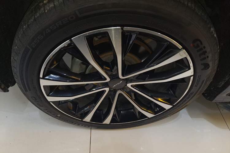 Used JETOUR X70 PLUS 2021 1.6T DCT Pro 7-seater Left Front Wheel Hub