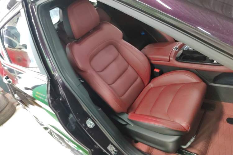 Used JETOUR X70 PLUS 2021 1.6T DCT 7-Seater Right Front Seat