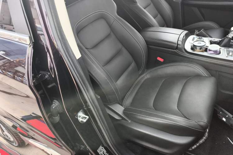 Used JETOUR X70 PLUS 2021 1.5T DCT Mountain 7-Seater Right Front Seat