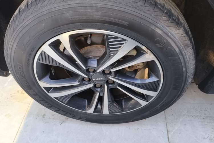 Used JETOUR X70 PLUS 2021 1.6T DCT Star 5-Seater Right Rear Wheel Hub