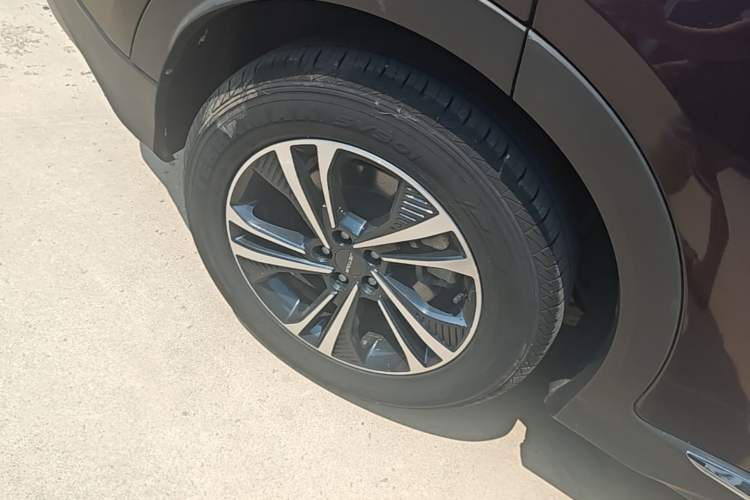 Used JETOUR X70 PLUS 2021 1.6T DCT Star 5-Seater Right Rear Wheel Hub