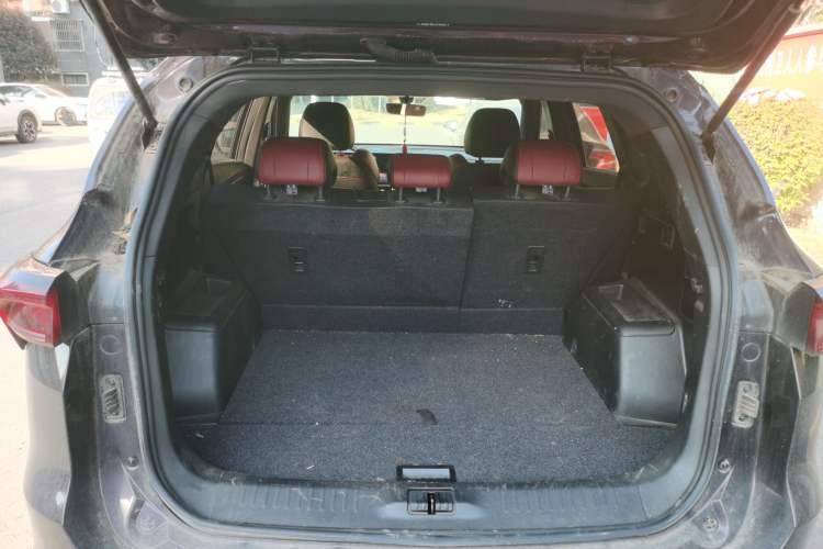 Used JETOUR X70 PLUS 2021 1.5T DCT Mountain 5-Seater Trunk