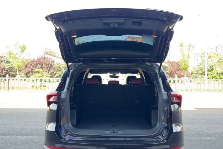 Used JETOUR X70 PLUS 2021 1.6T DCT Star 5-Seater Trunk