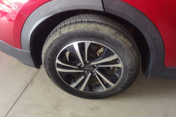 Used JETOUR X70 PLUS 2021 1.5T Manual Lin 7-Seater Exterior 5