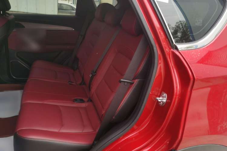 Used JETOUR X70 PLUS 2021 1.5T DCT Mountain 5-Seater Interior 1