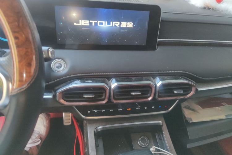 Used JETOUR X70 PLUS 2021 1.6T DCT Star 5-Seater Audio And AC Panel