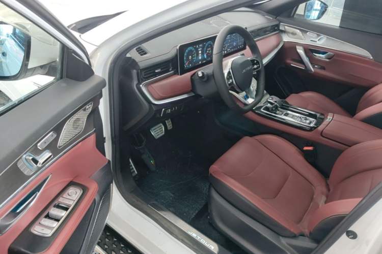 Used JETOUR X70 PLUS 2021 1.6T DCT Pro+ 5-Seater Driver Seat