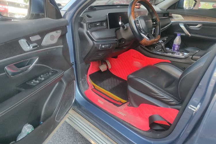 Used JETOUR X70 PLUS 2021 1.6T DCT Star 5-Seater Interior 3