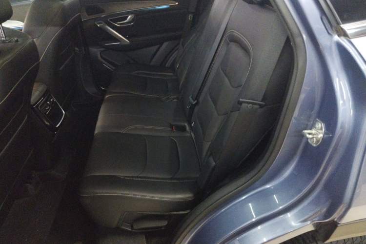 Used JETOUR X70 PLUS 2021 1.5T DCT Mountain 7-Seater Interior 4
