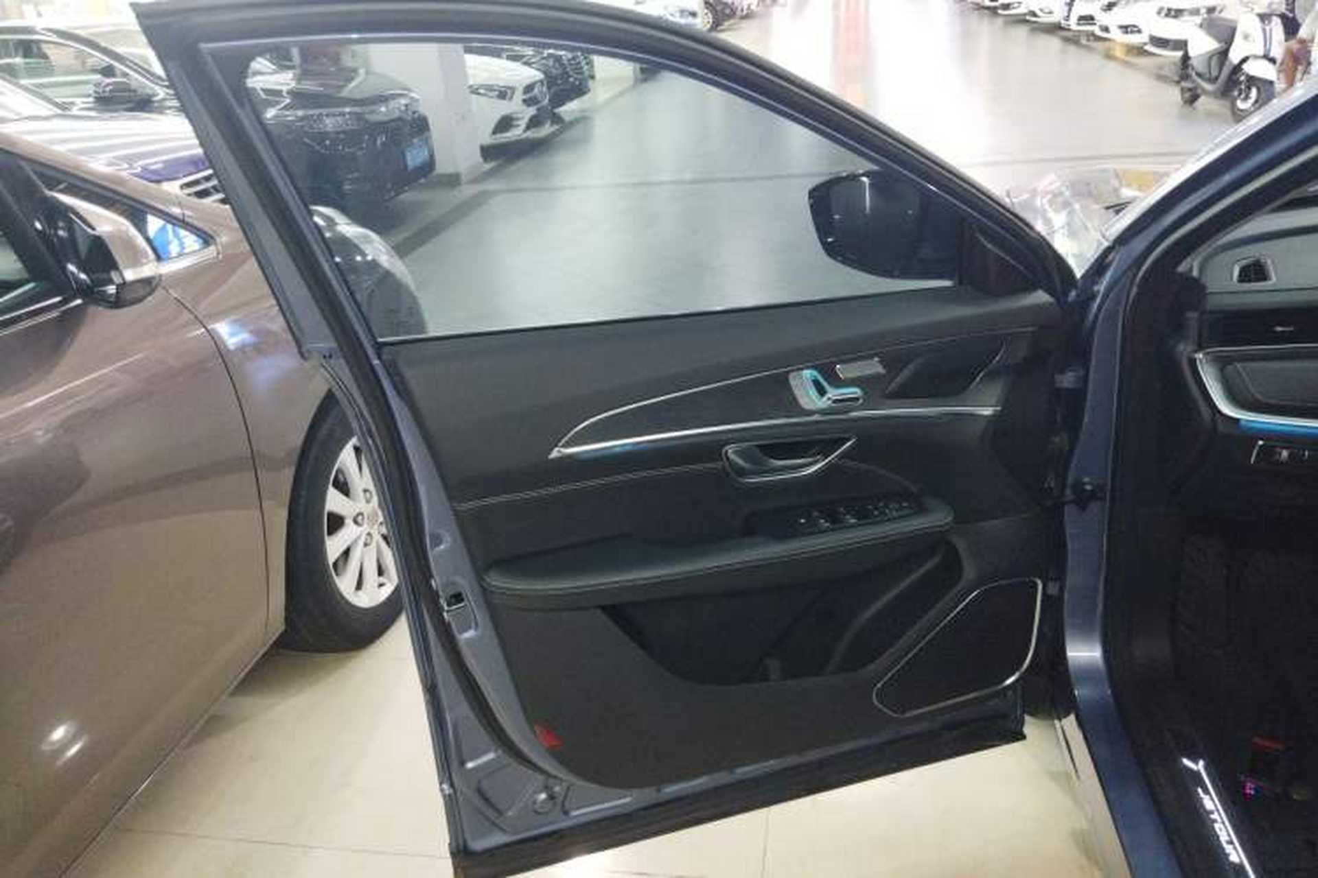 Used JETOUR X70 PLUS 2021 1.5T DCT Mountain 7-Seater Interior 7