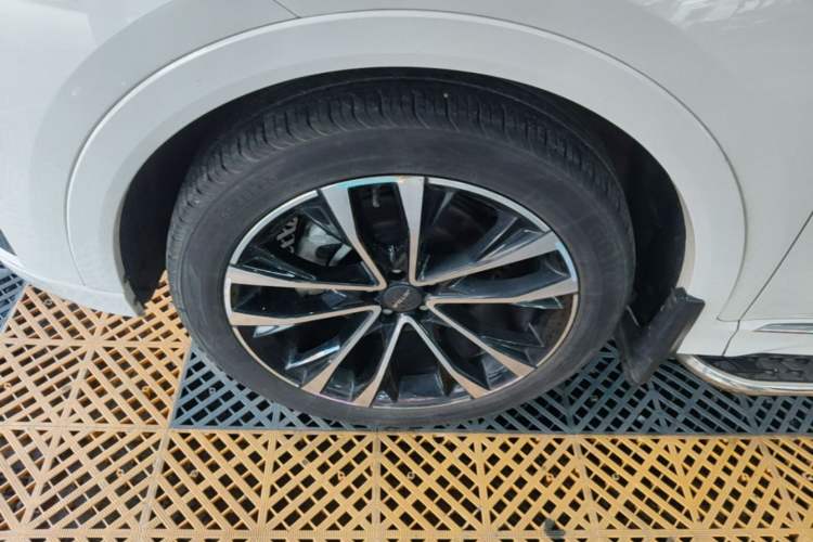 Used JETOUR X70 PLUS 2021 1.6T DCT Pro+ 5-Seater Left Front Wheel Hub