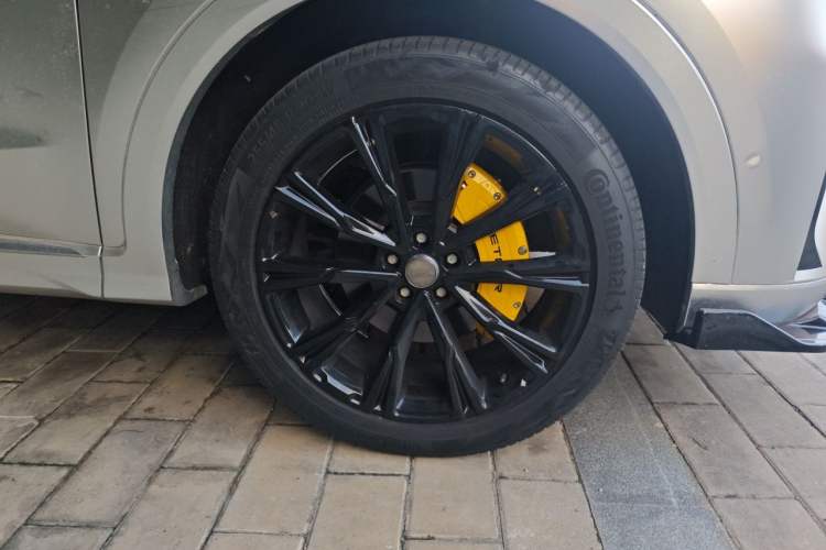Used JETOUR X70 PLUS 2021 Zhuge 1.6T DCT Kongming 5-Seater Right Front Wheel Hub